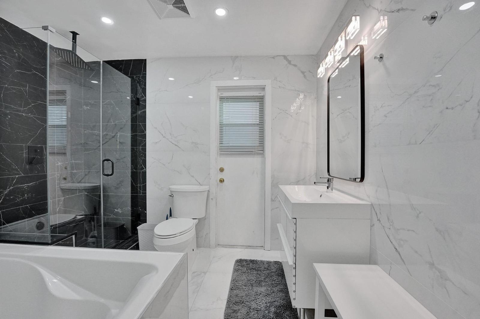 2109 NW 87TH Terrace