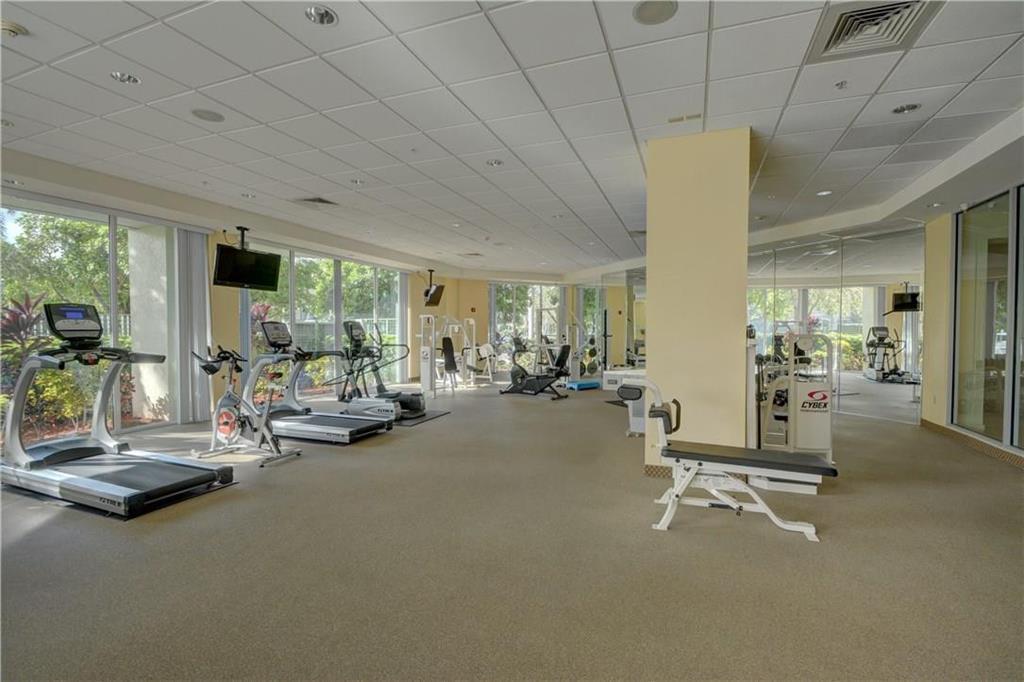 401 SW 4TH Avenue 808