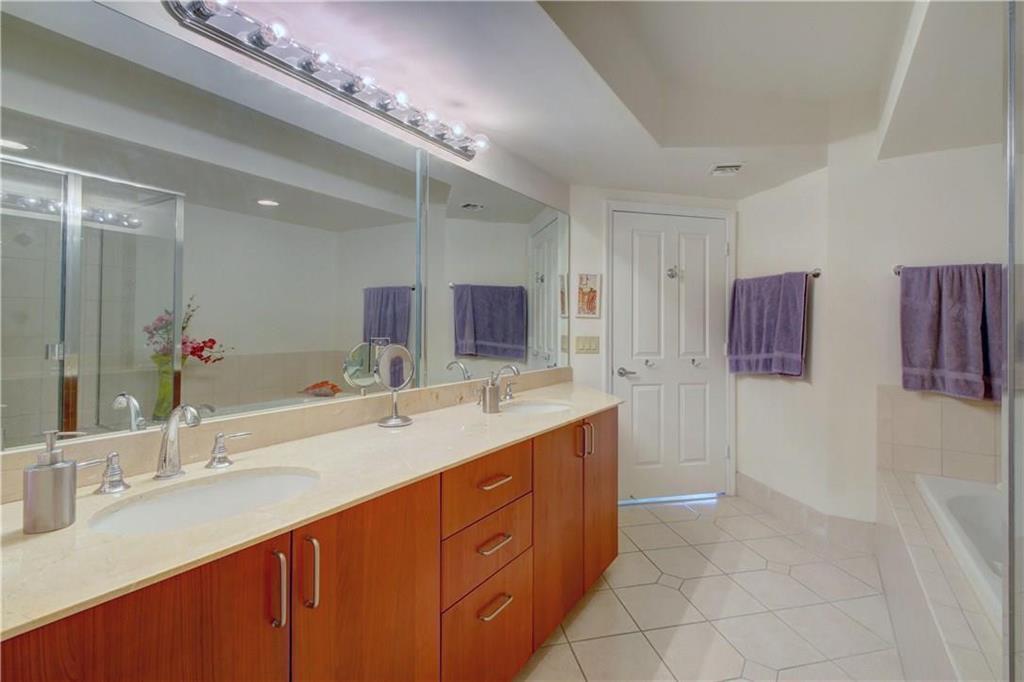 401 SW 4TH Avenue 808