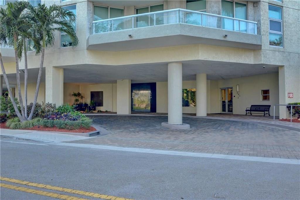 401 SW 4TH Avenue 808