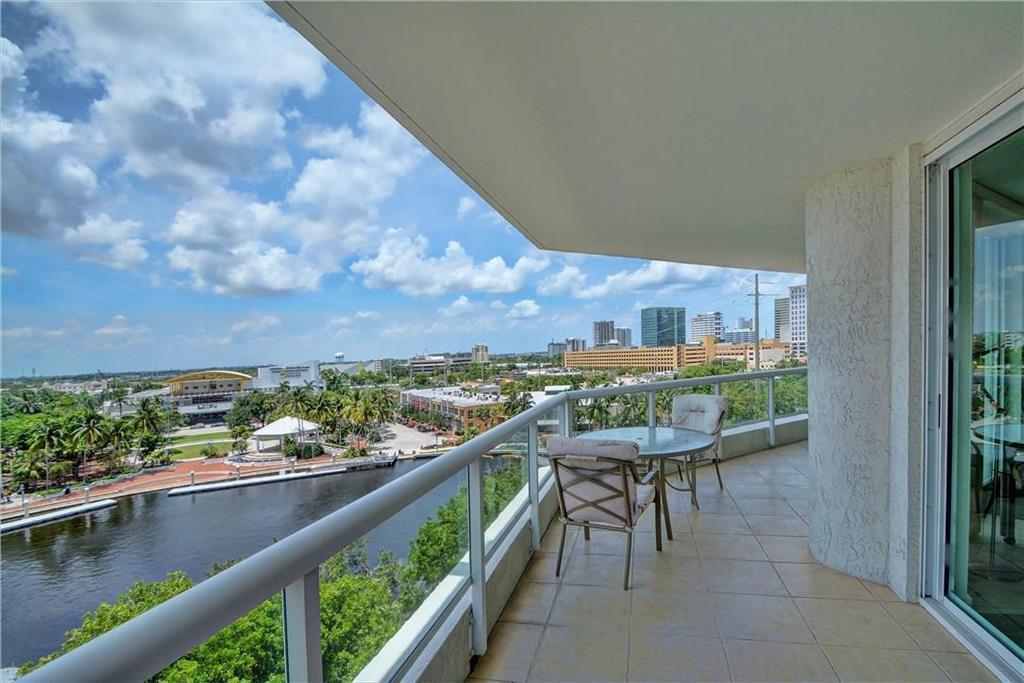 401 SW 4TH Avenue 808
