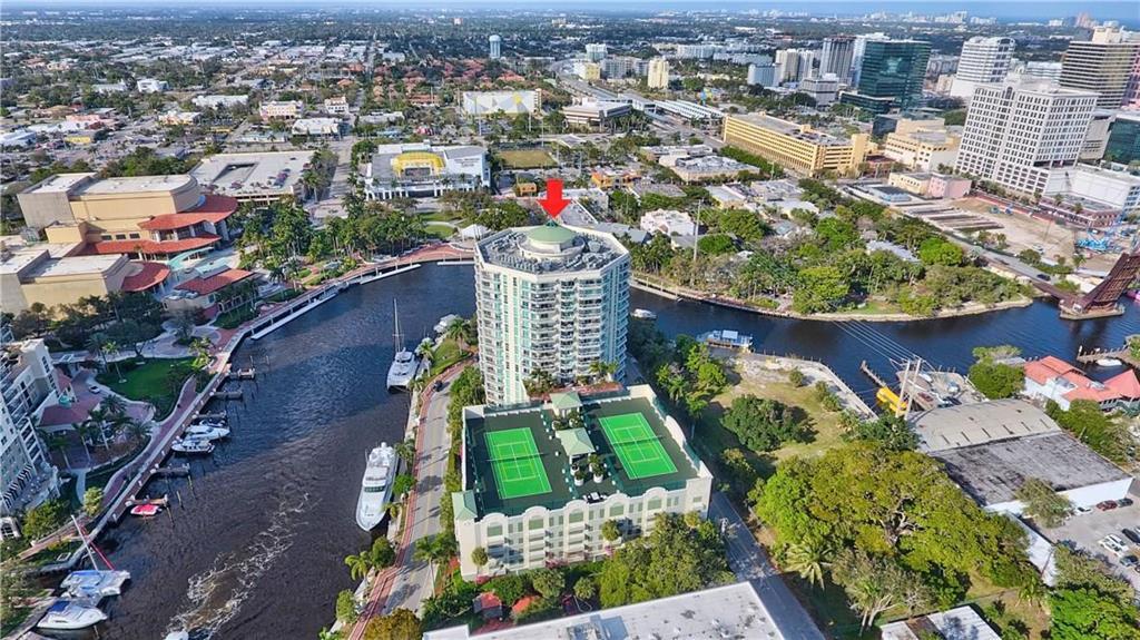 401 SW 4TH Avenue 808