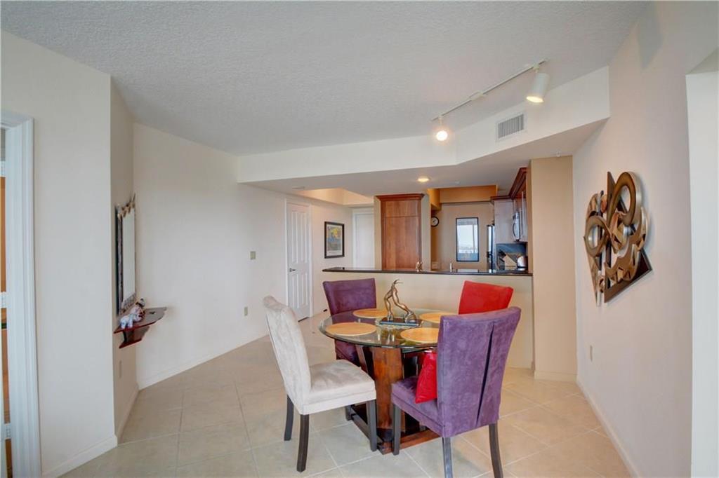 401 SW 4TH Avenue 808