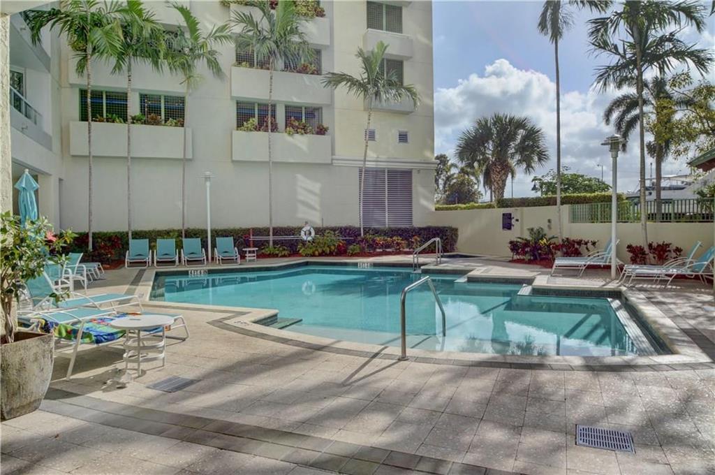401 SW 4TH Avenue 808