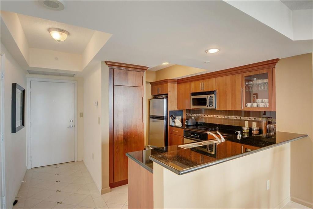 401 SW 4TH Avenue 808