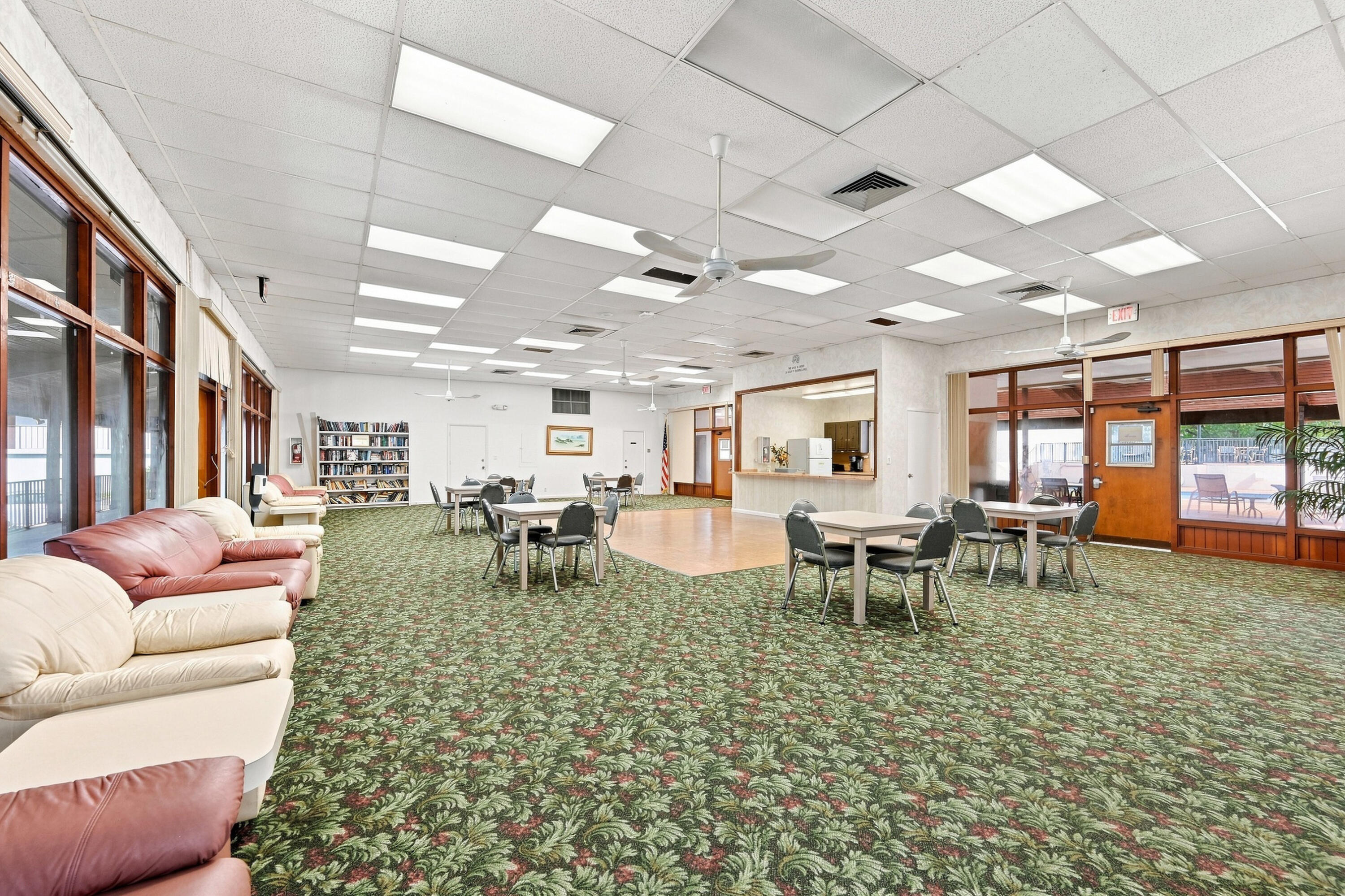 380 E Laurel Drive 5D