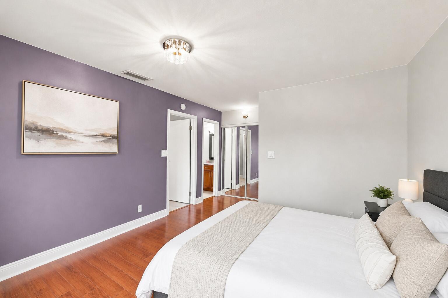 380 E Laurel Drive 5D