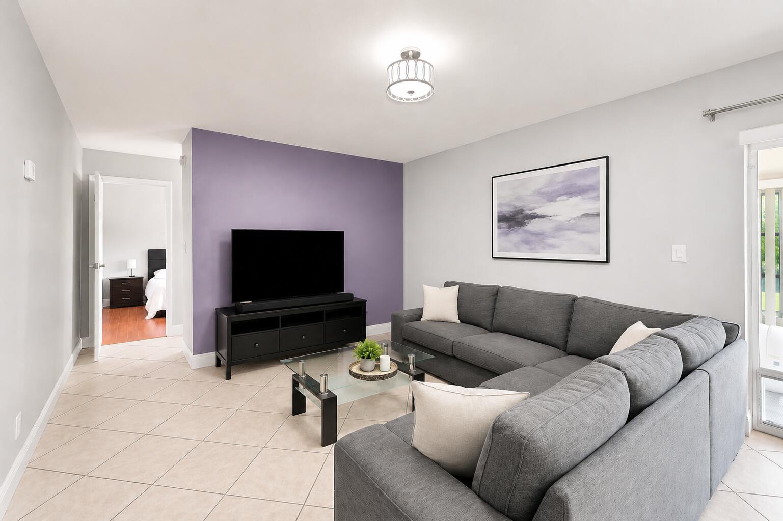 380 E Laurel Drive 5D