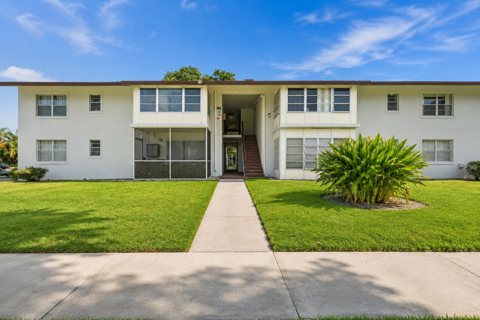 380 E Laurel Drive 5d Margate Fl Us 33063 B26073221