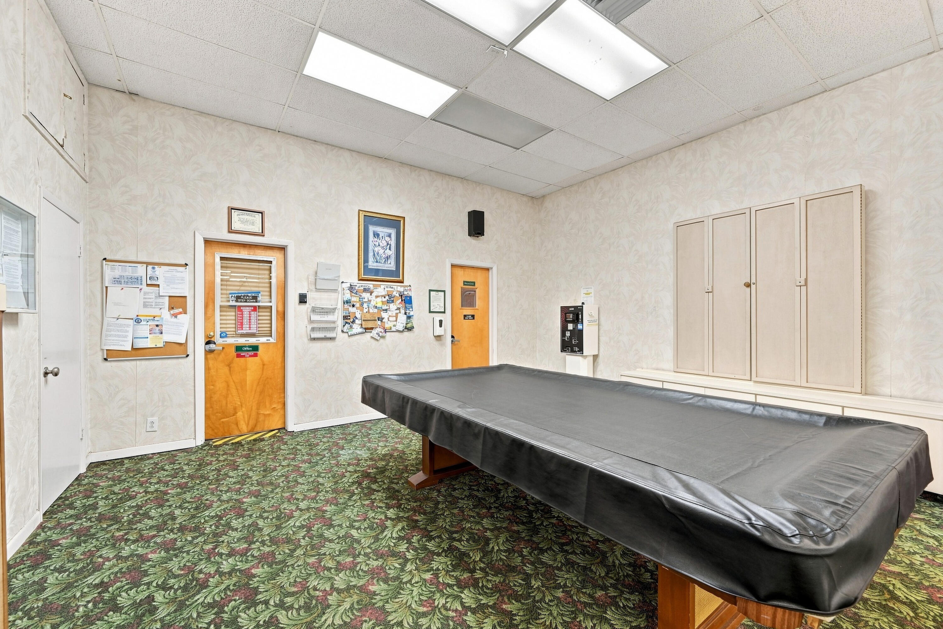 380 E Laurel Drive 5D