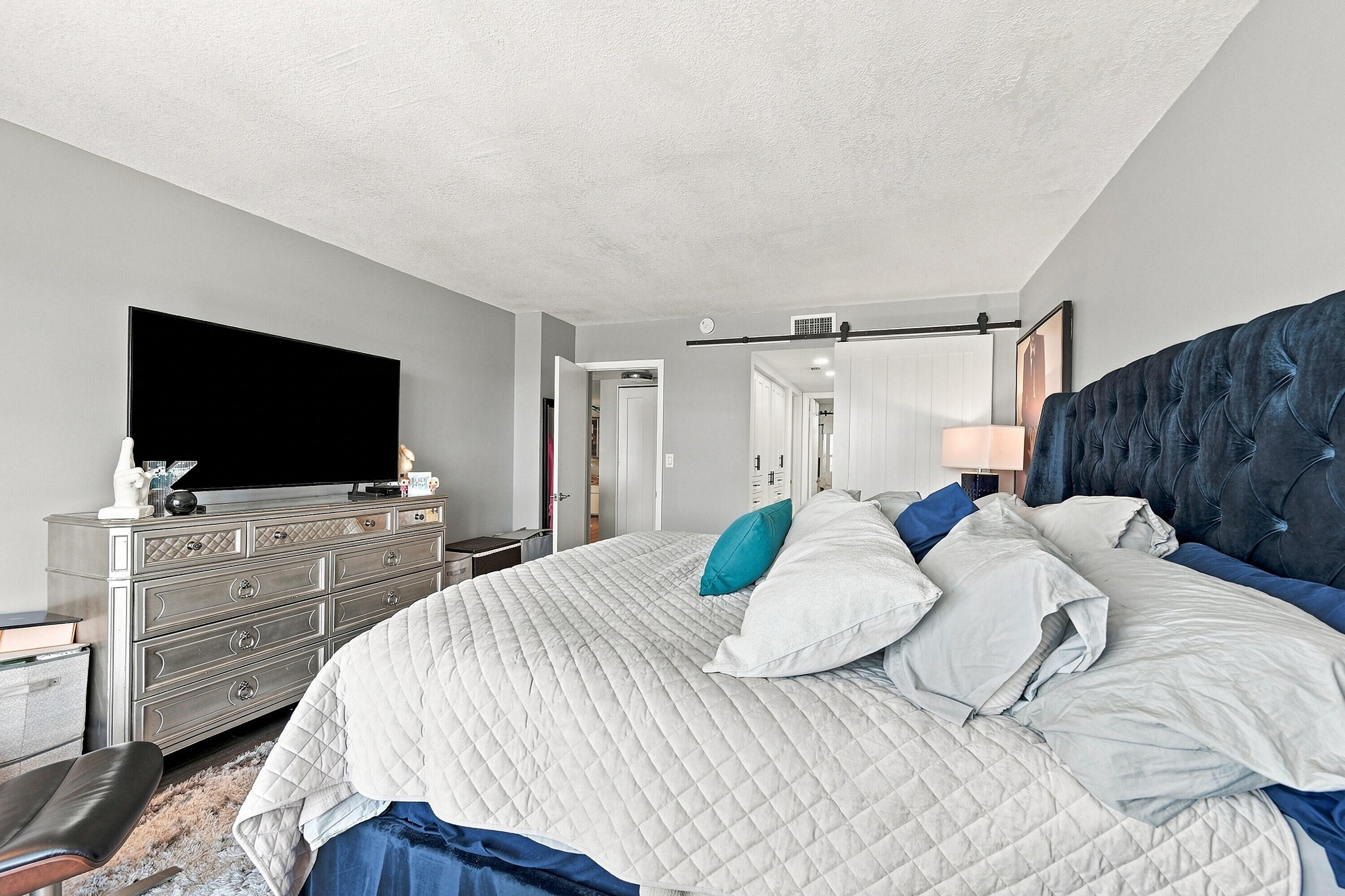 3900 Galt Ocean Drive 2415
