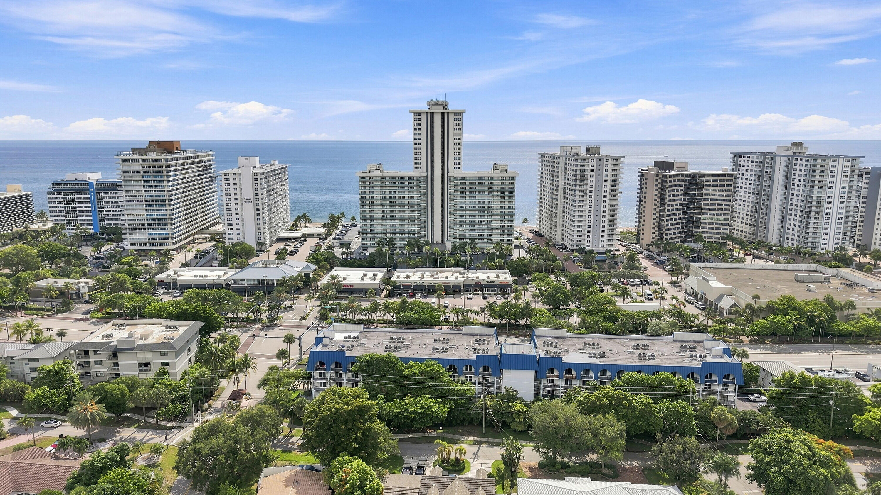 3900 Galt Ocean Drive 2415