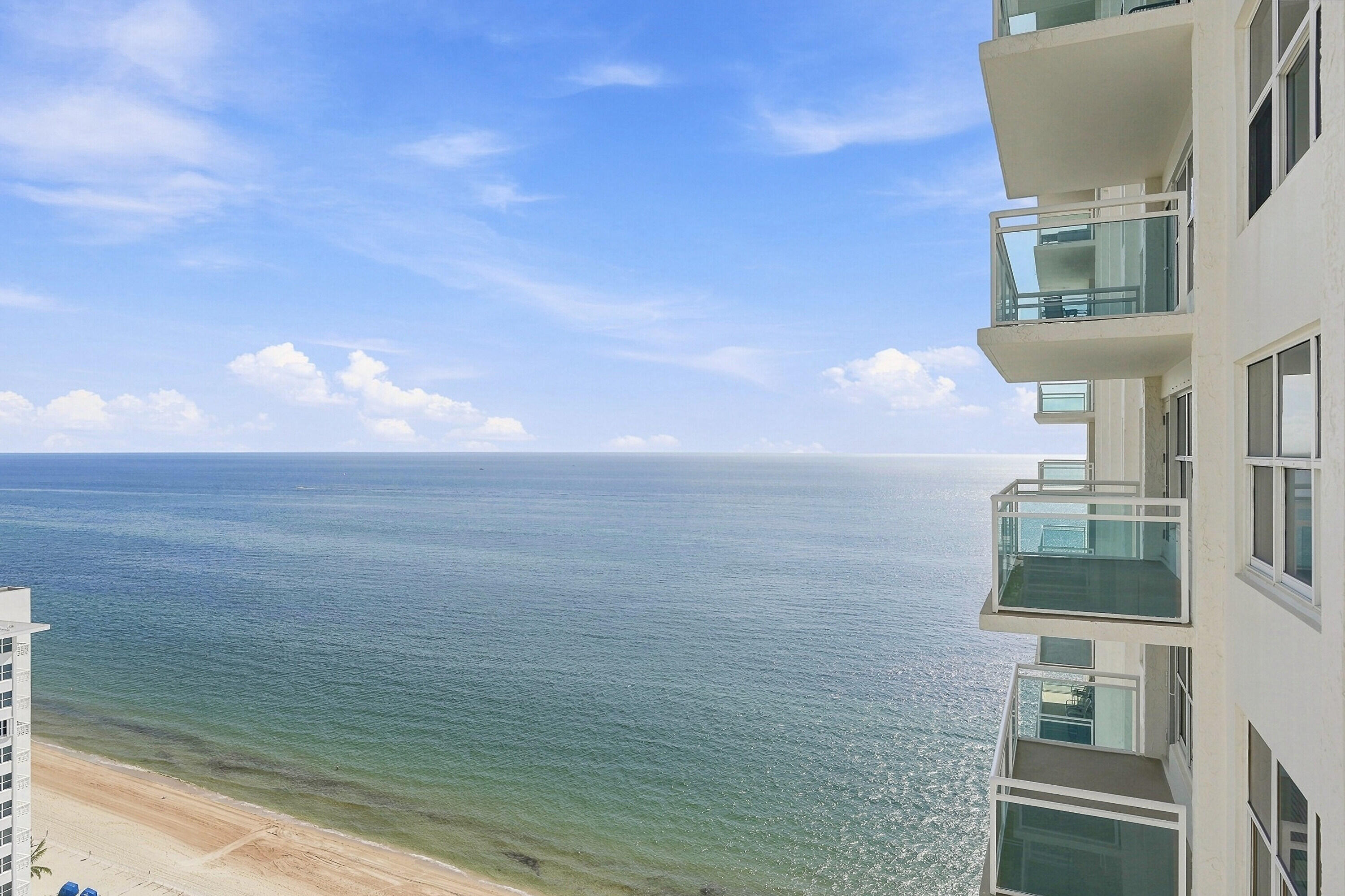 3900 Galt Ocean Drive 2415