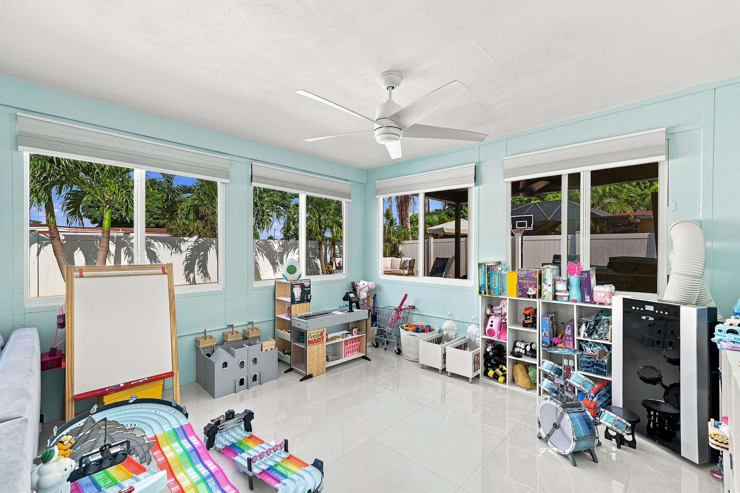 1541 NW 64TH Avenue
