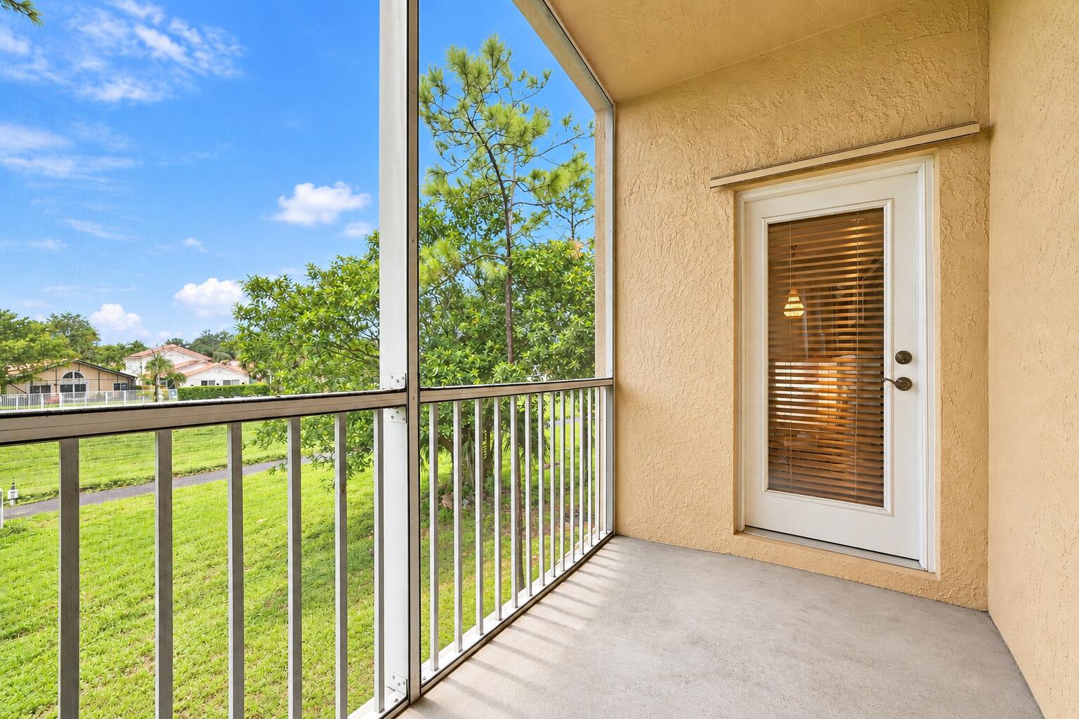 2893 Crestwood Terrace 1204