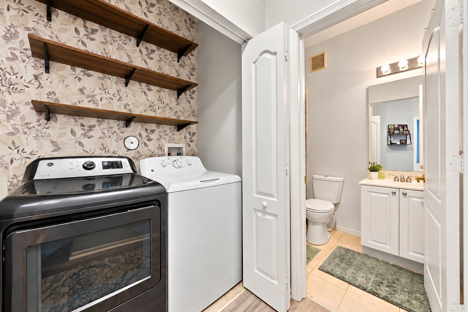 2893 Crestwood Terrace 1204