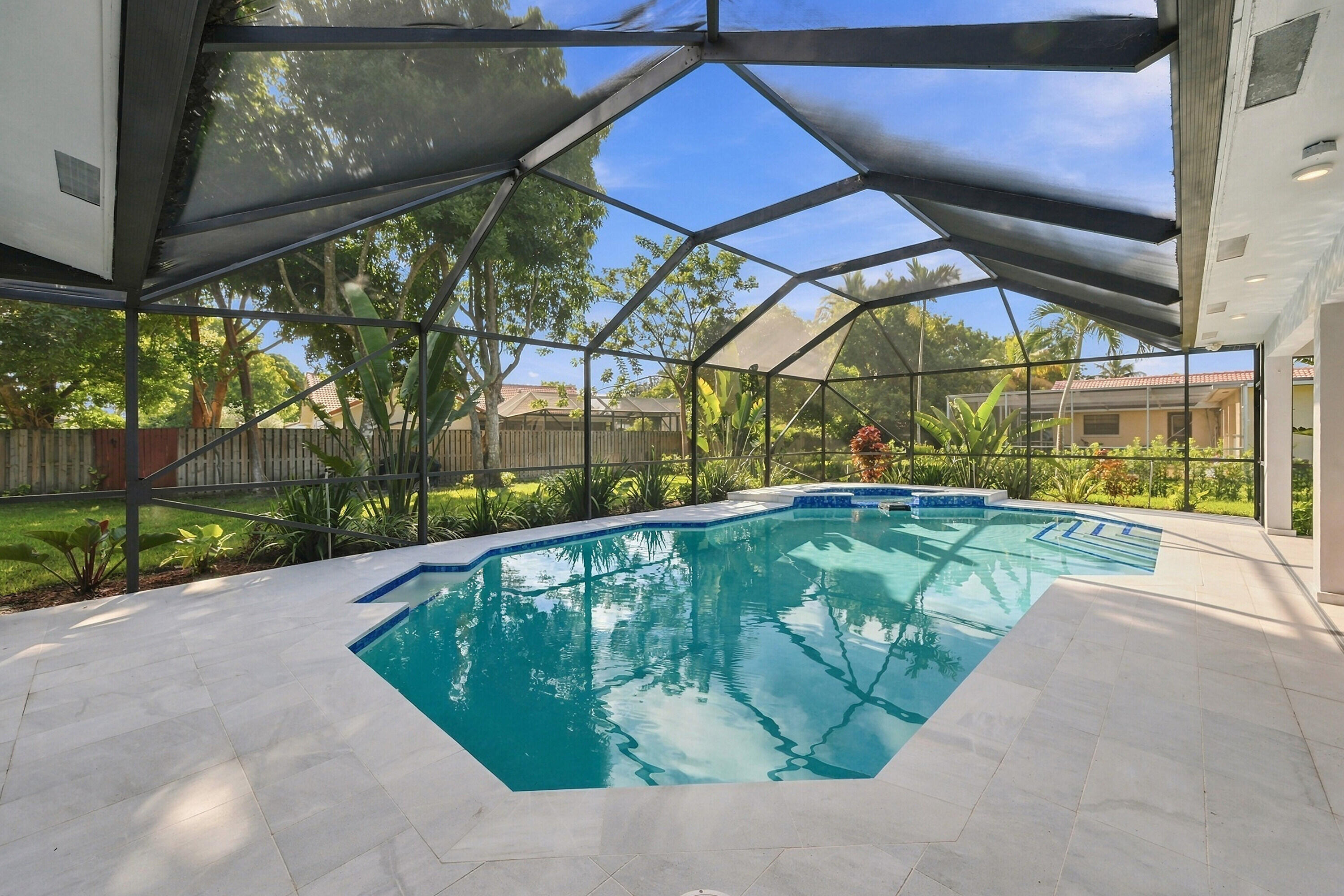 2537 NW 116TH Terrace