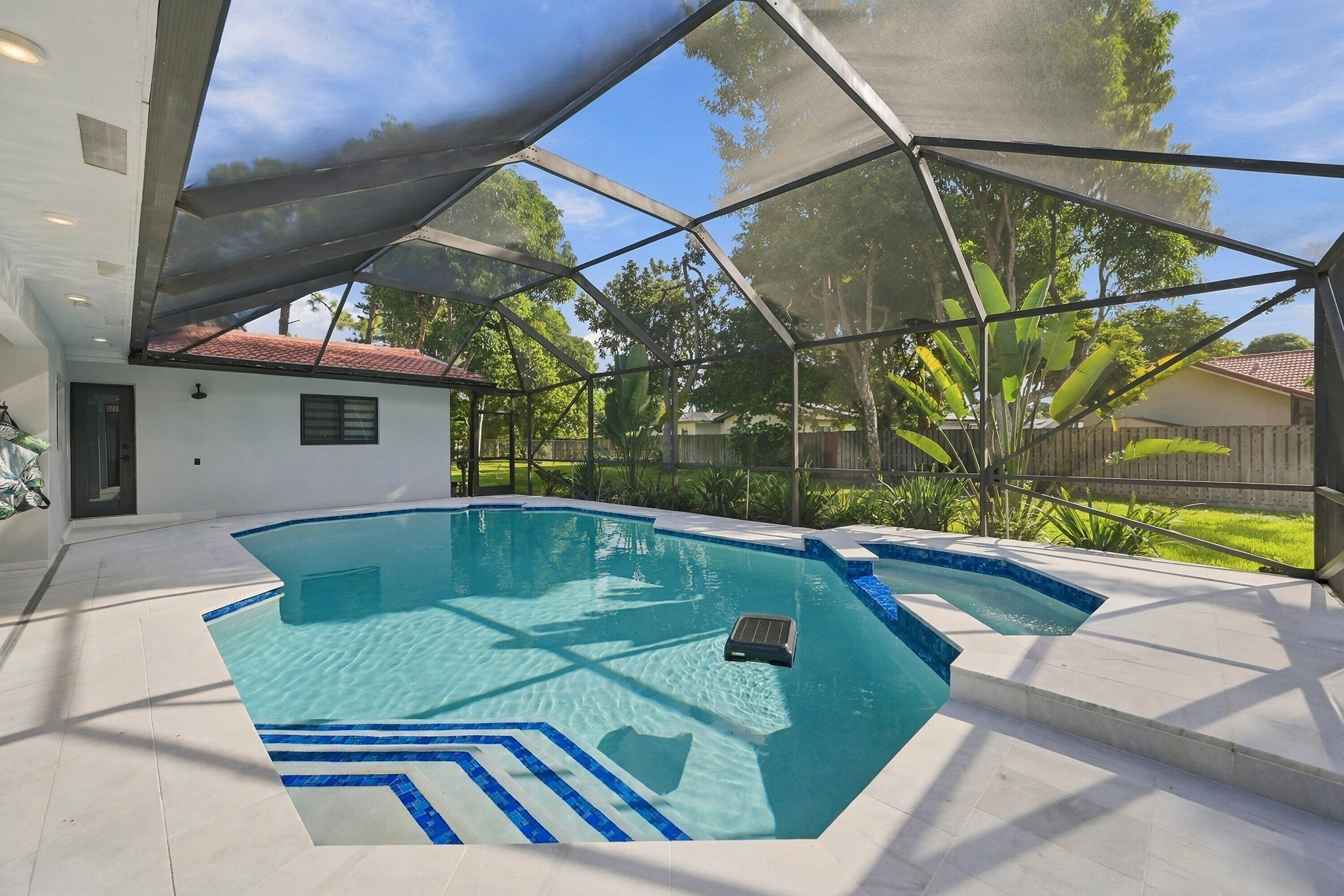 2537 NW 116TH Terrace