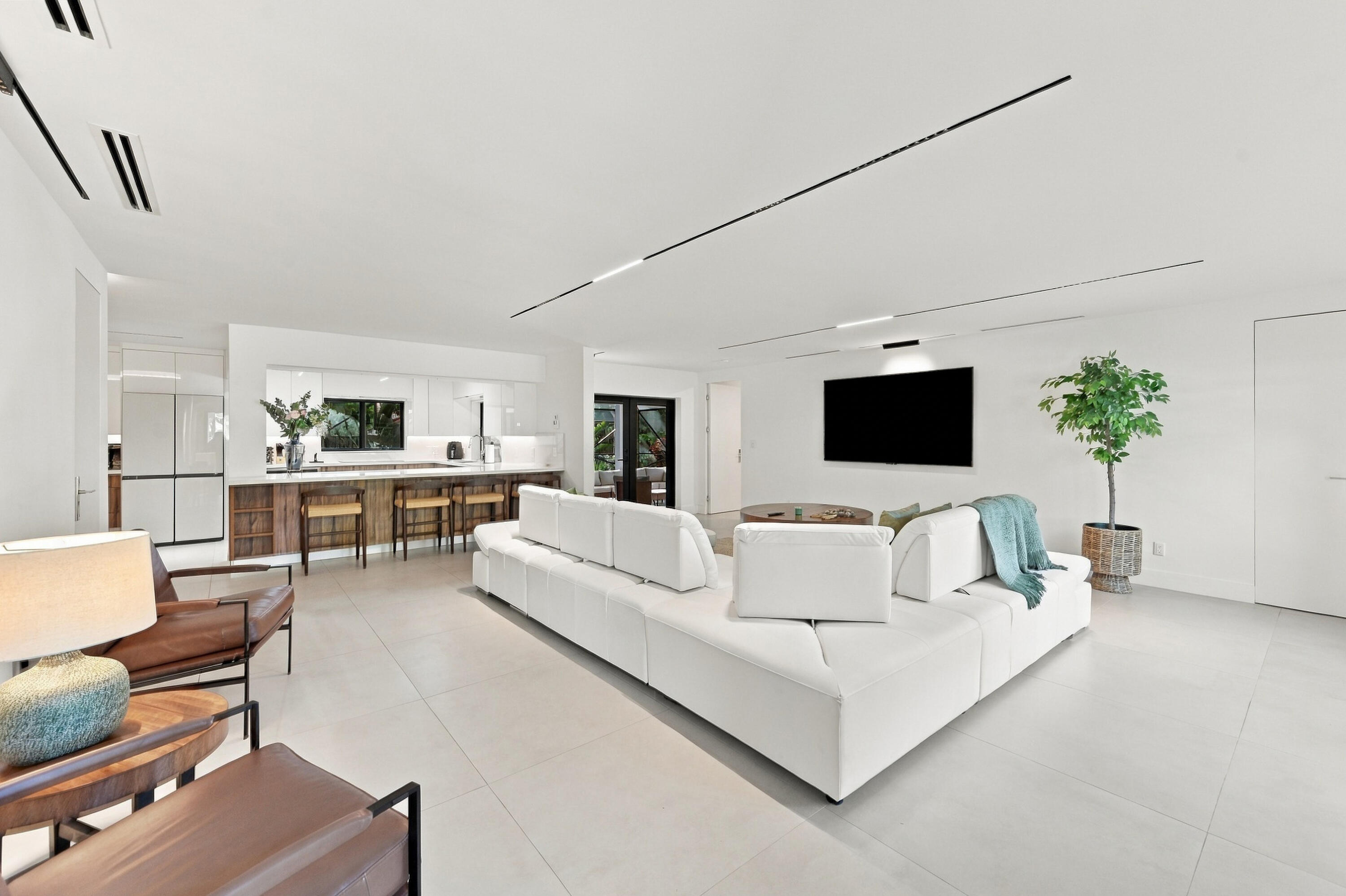 2537 NW 116TH Terrace