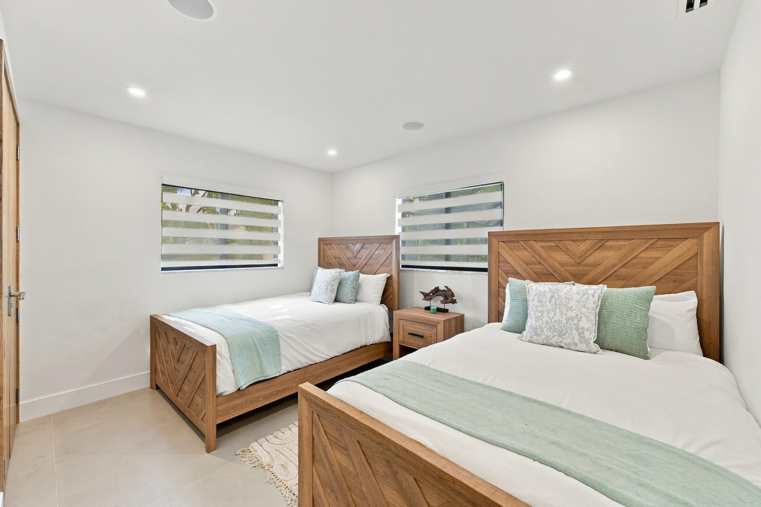 2537 NW 116TH Terrace