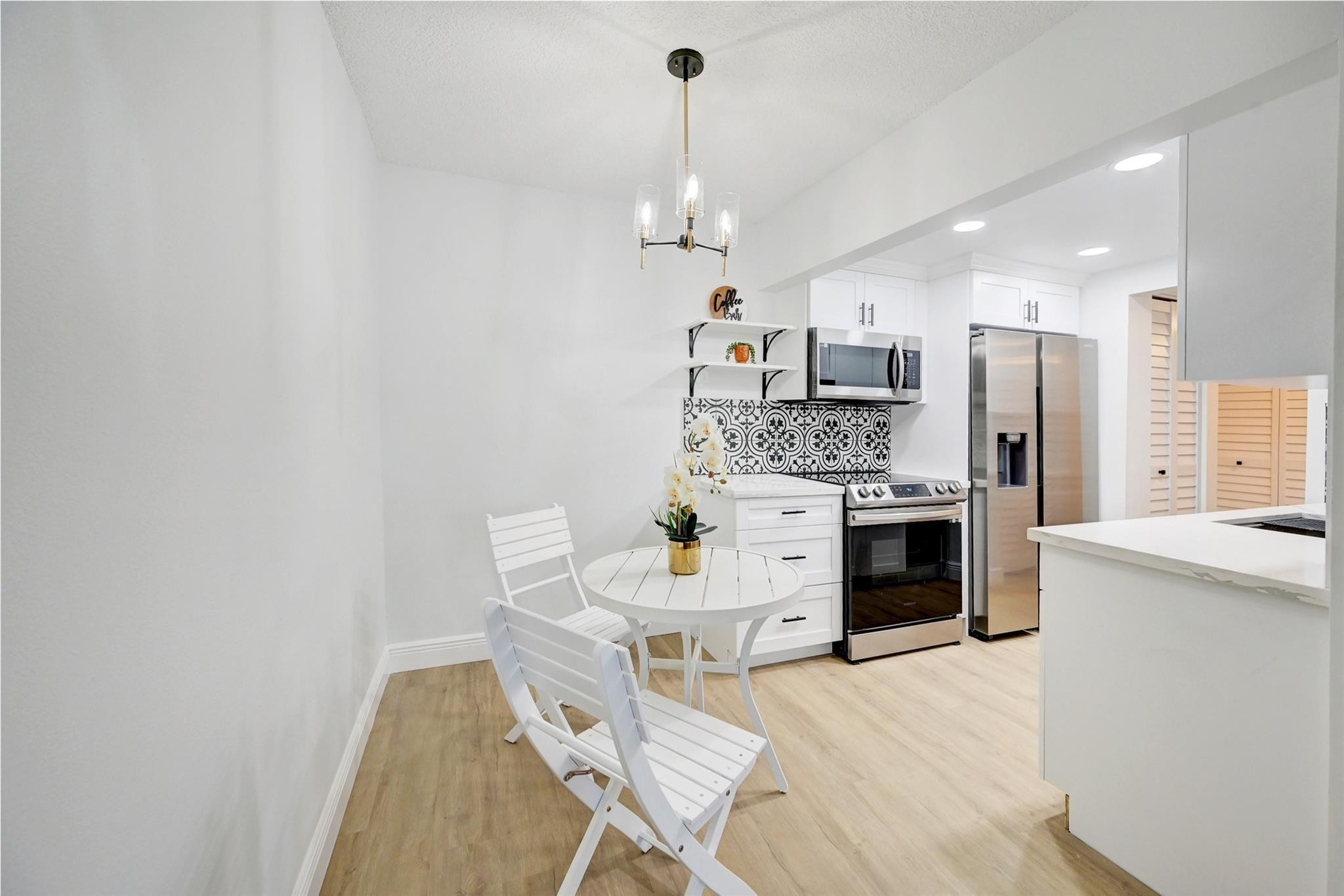 5180 E Sabal Palm Blvd Unit: 136