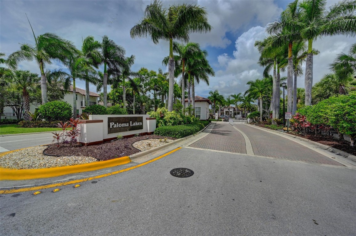 4680 Mimosa Pl Unit: 816