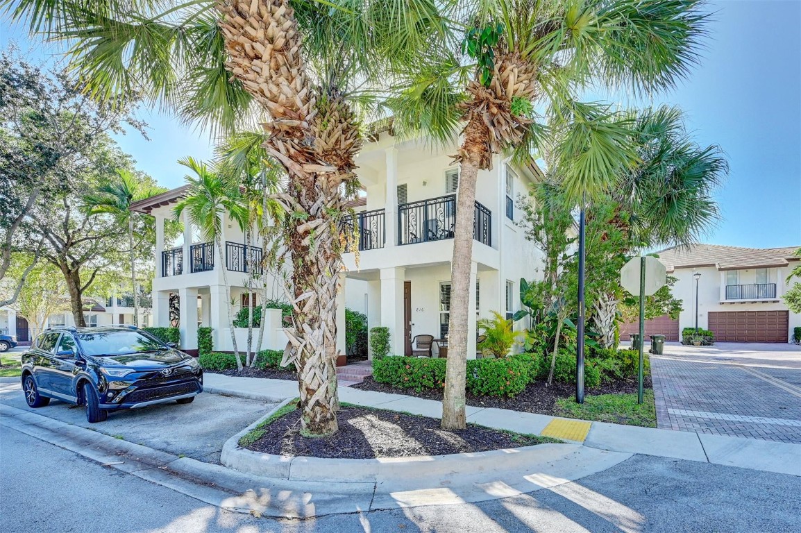 4680 Mimosa Pl Unit: 816