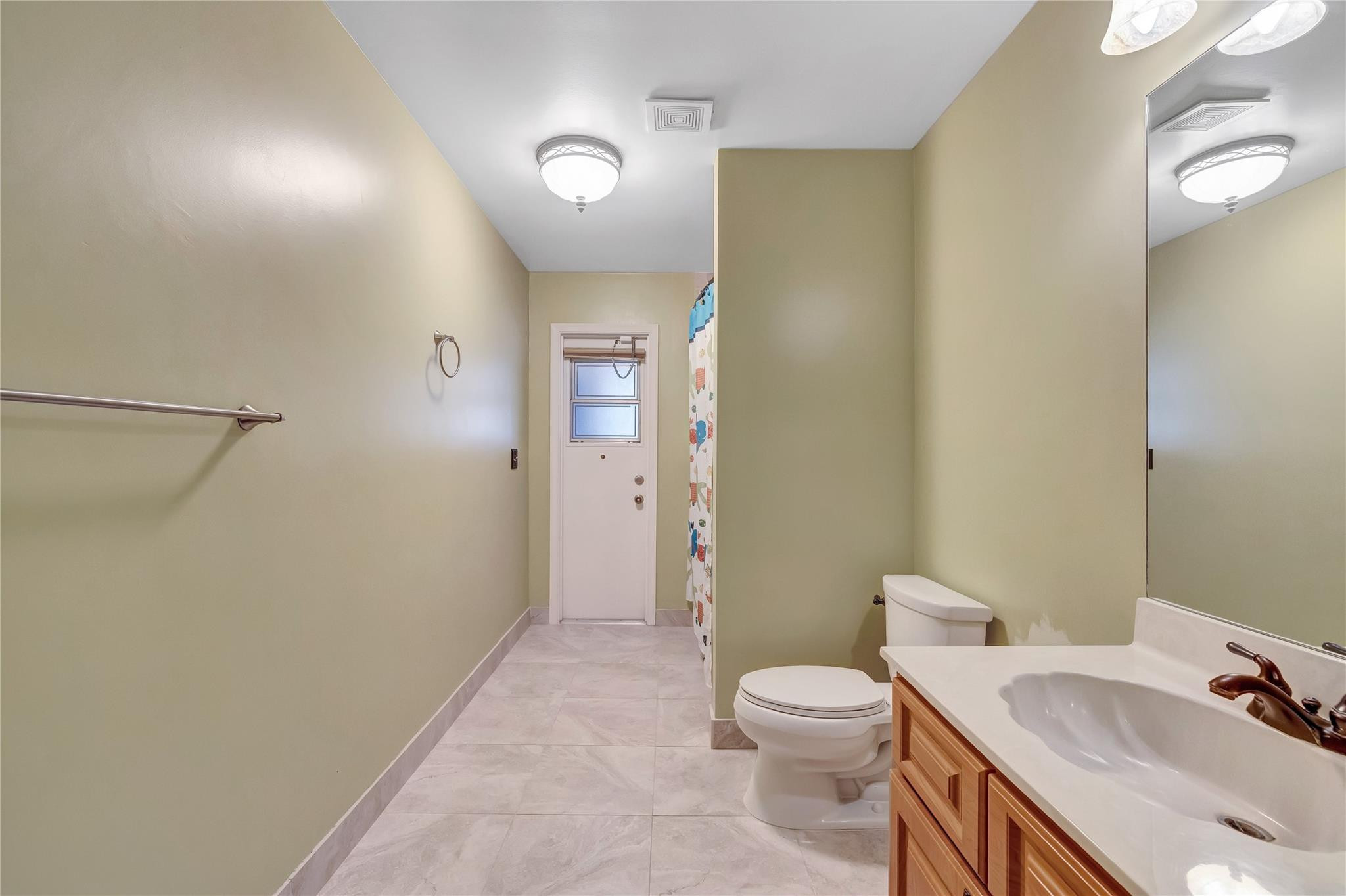 5133 NW 84th Rd