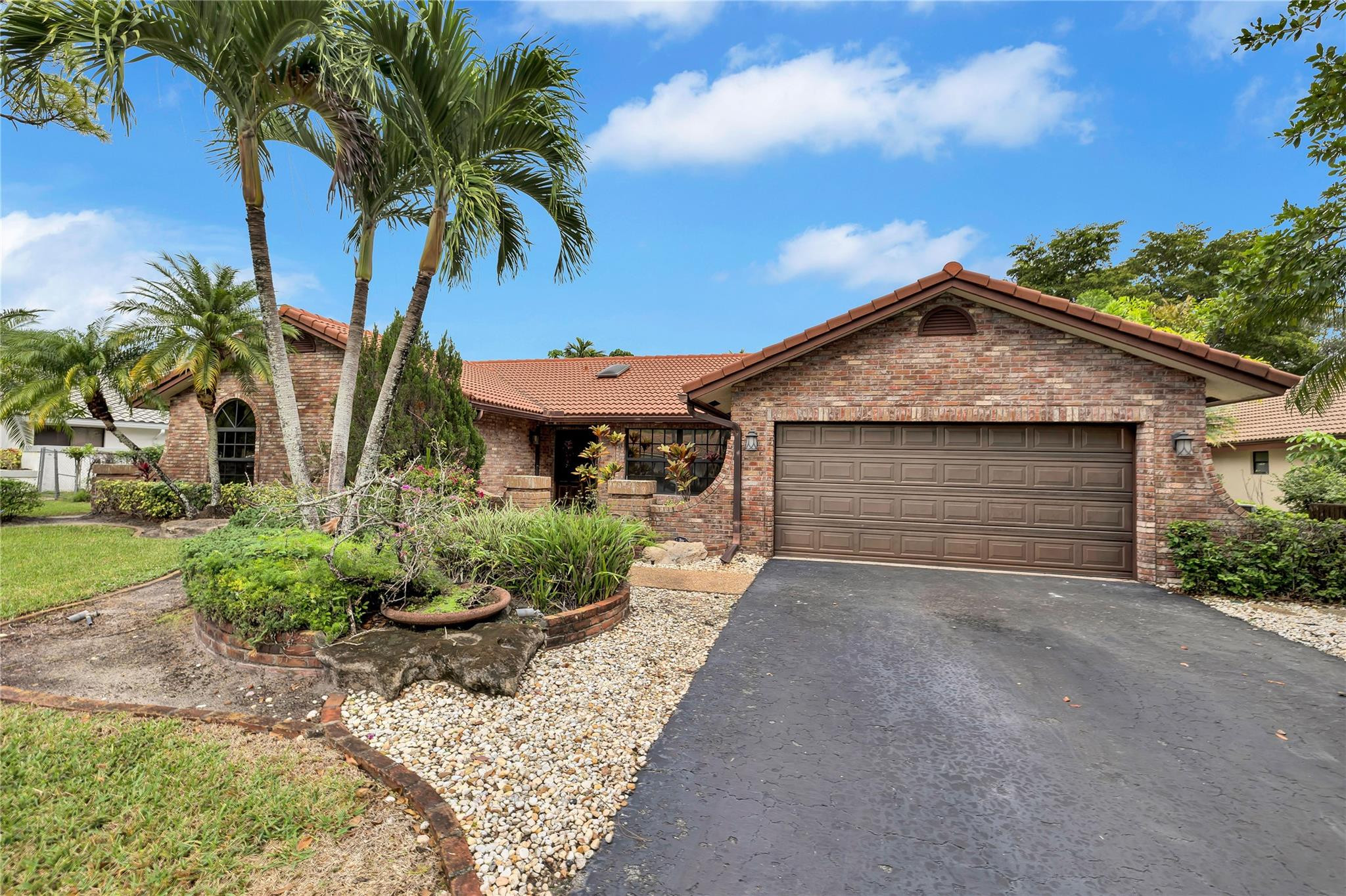 5133 NW 84th Rd