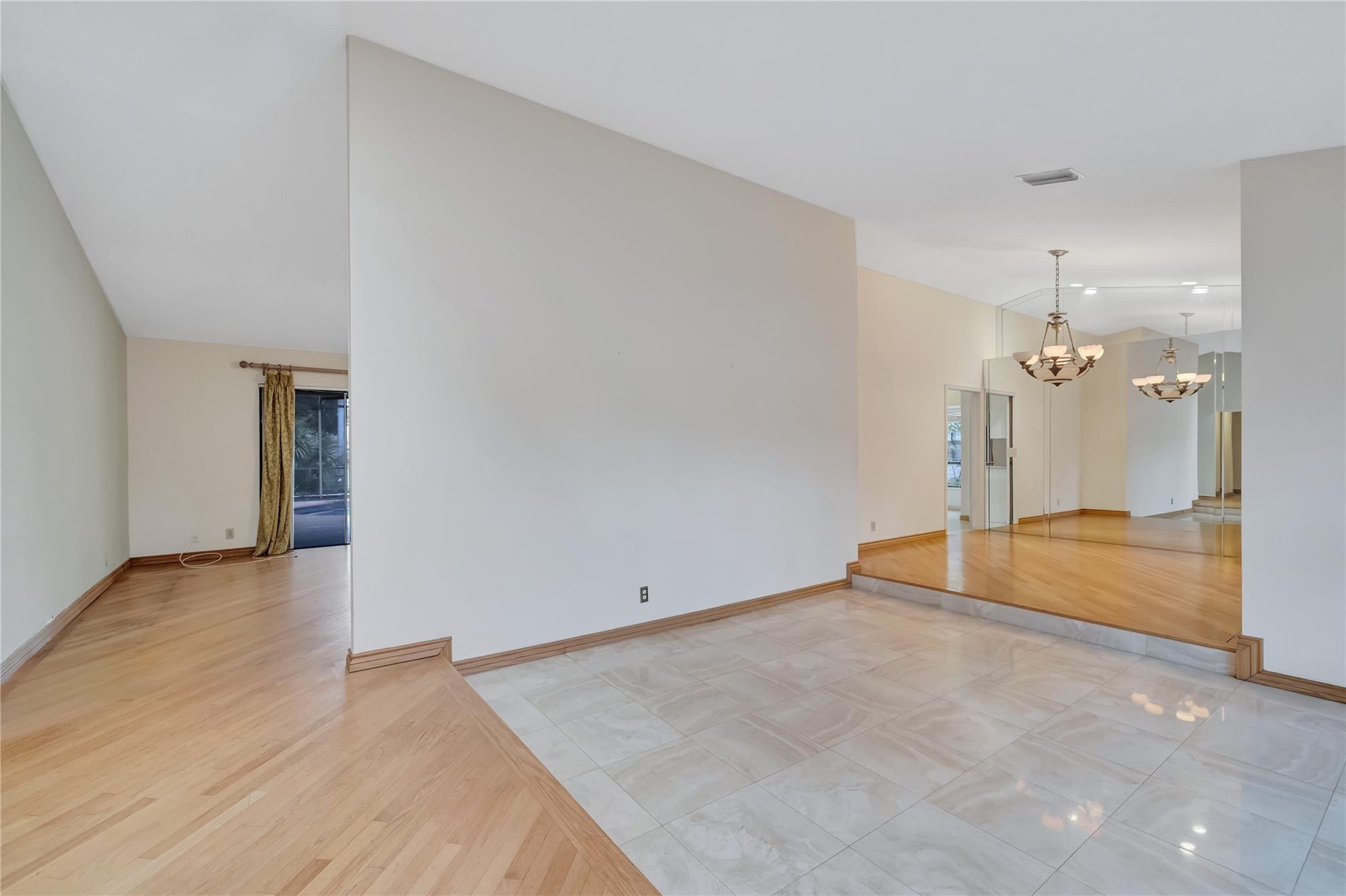 5133 NW 84th Rd