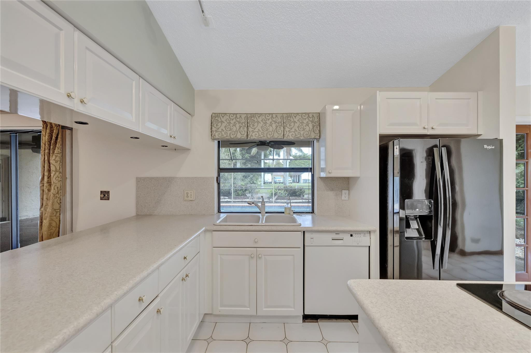 5133 NW 84th Rd