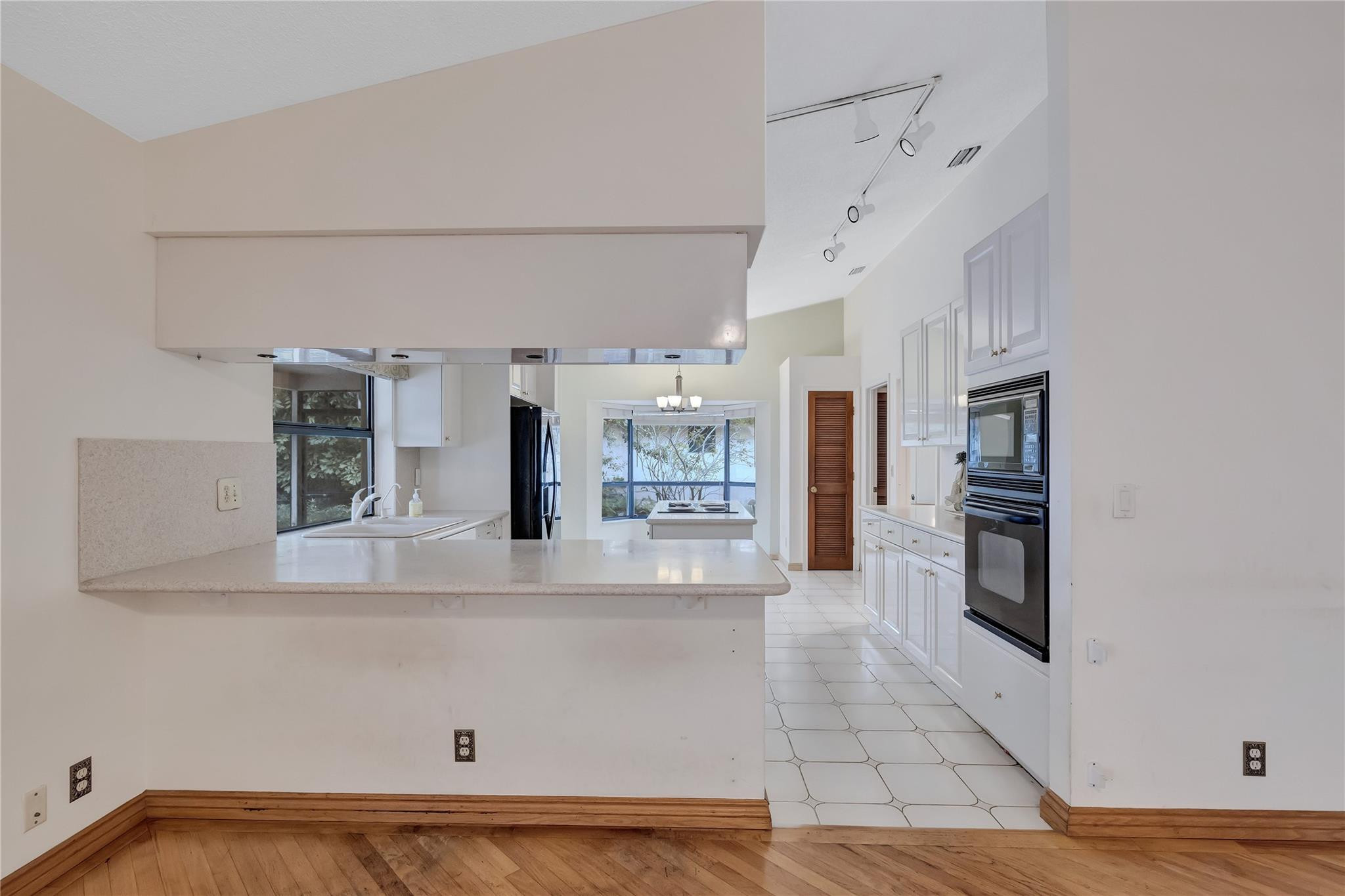 5133 NW 84th Rd