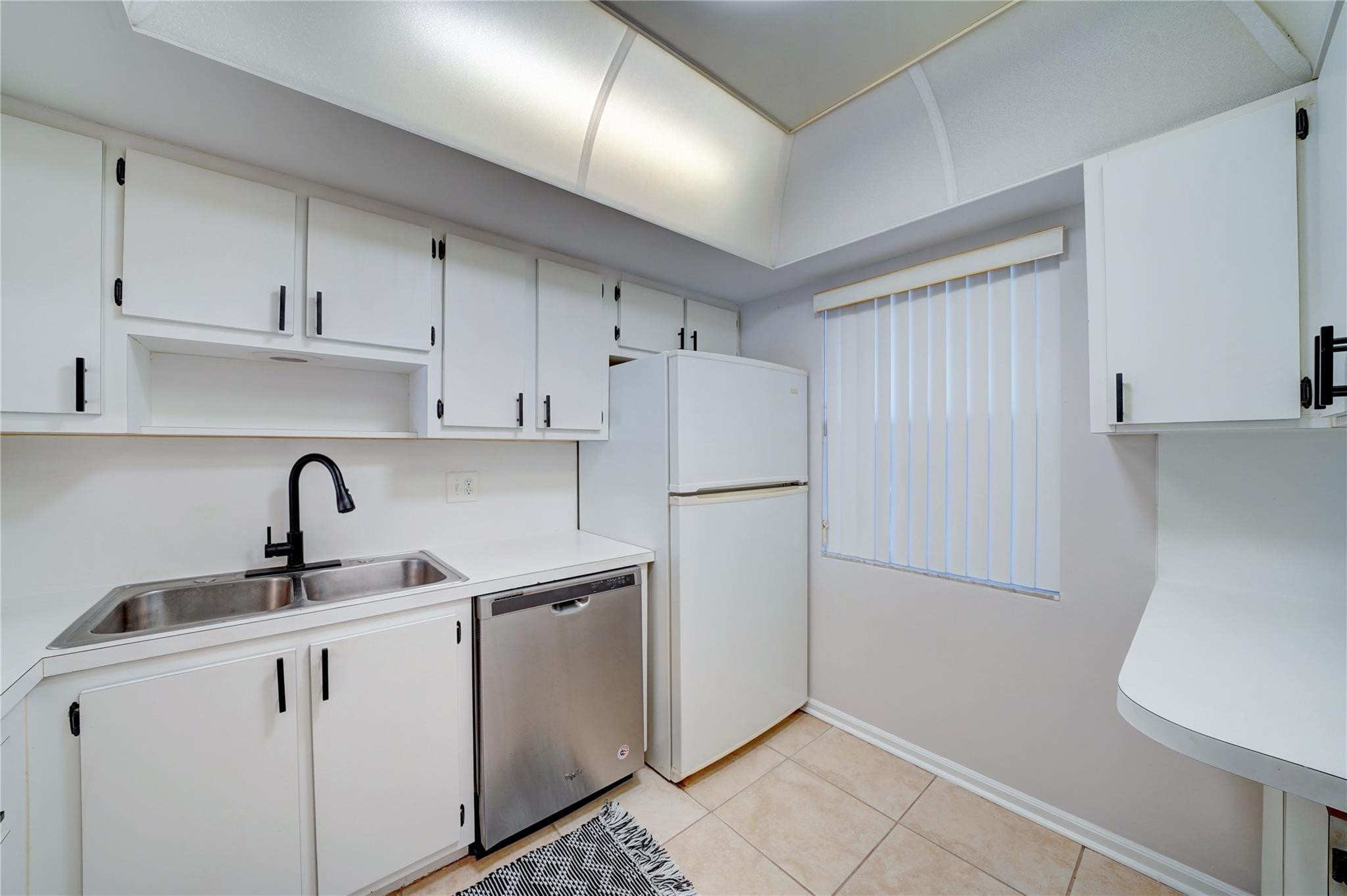 9894 Marina Blvd Unit: 523