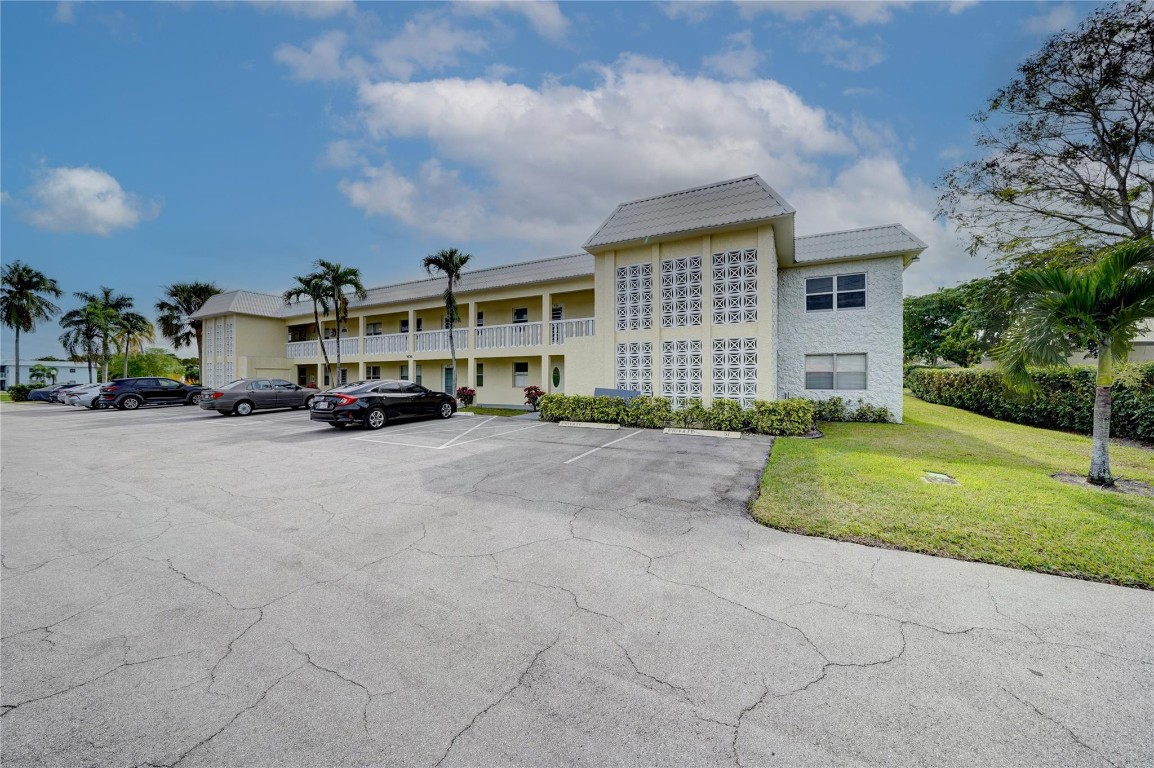 9894 Marina Blvd Unit: 523