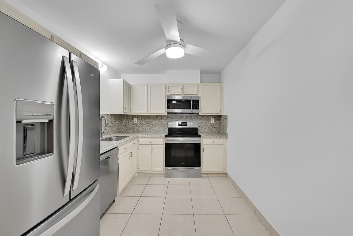 10777 W Sample Rd Unit: 1010