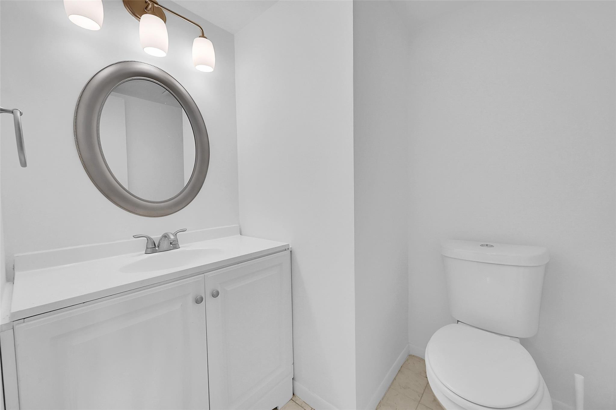 10777 W Sample Rd Unit: 1010