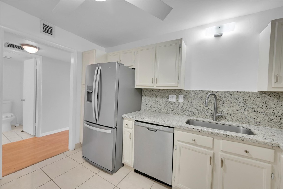 10777 W Sample Rd Unit: 1010