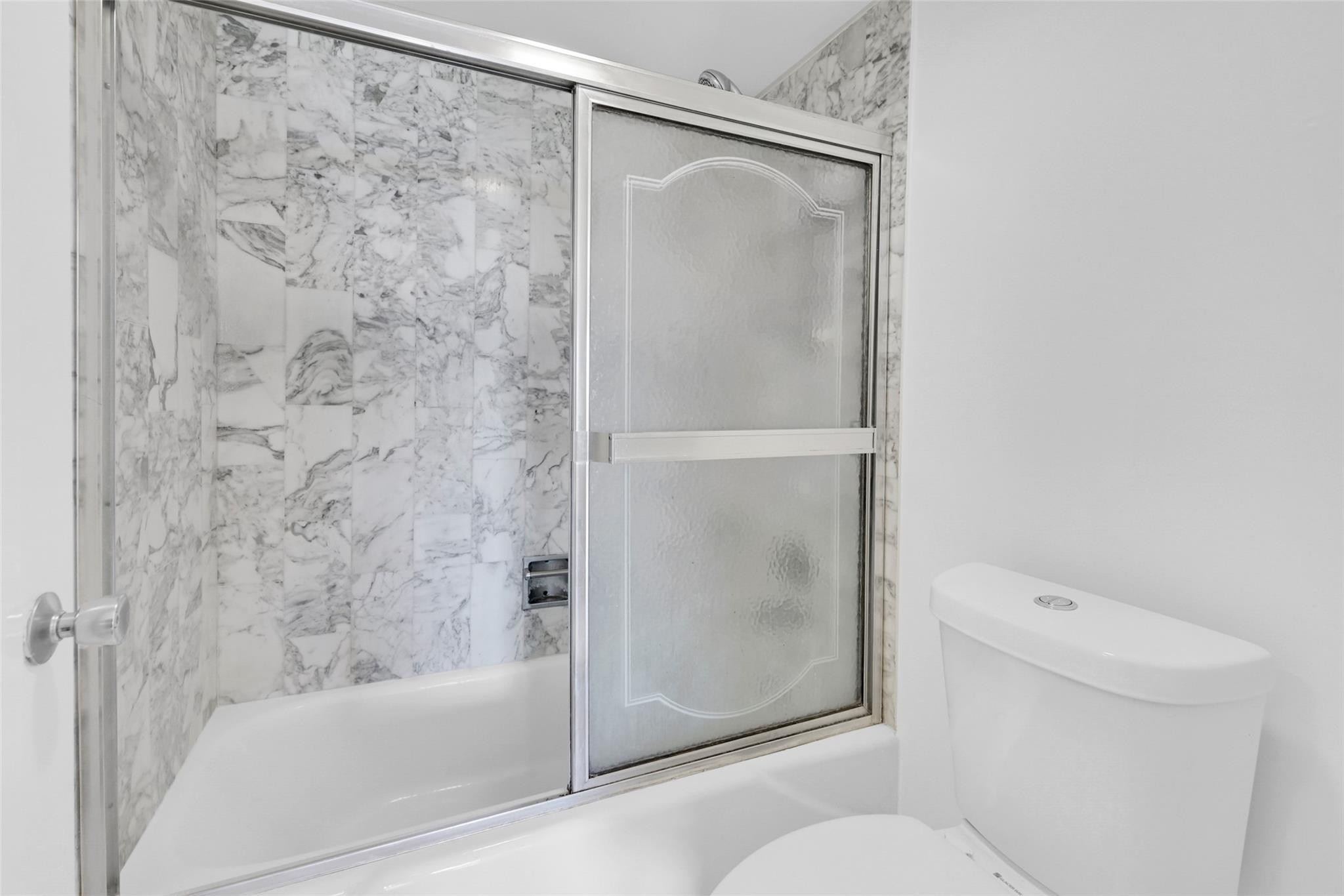 10777 W Sample Rd Unit: 1010