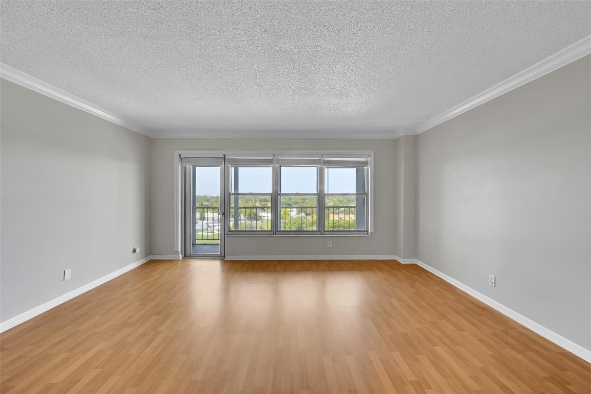 10777 W Sample Rd Unit: 1010