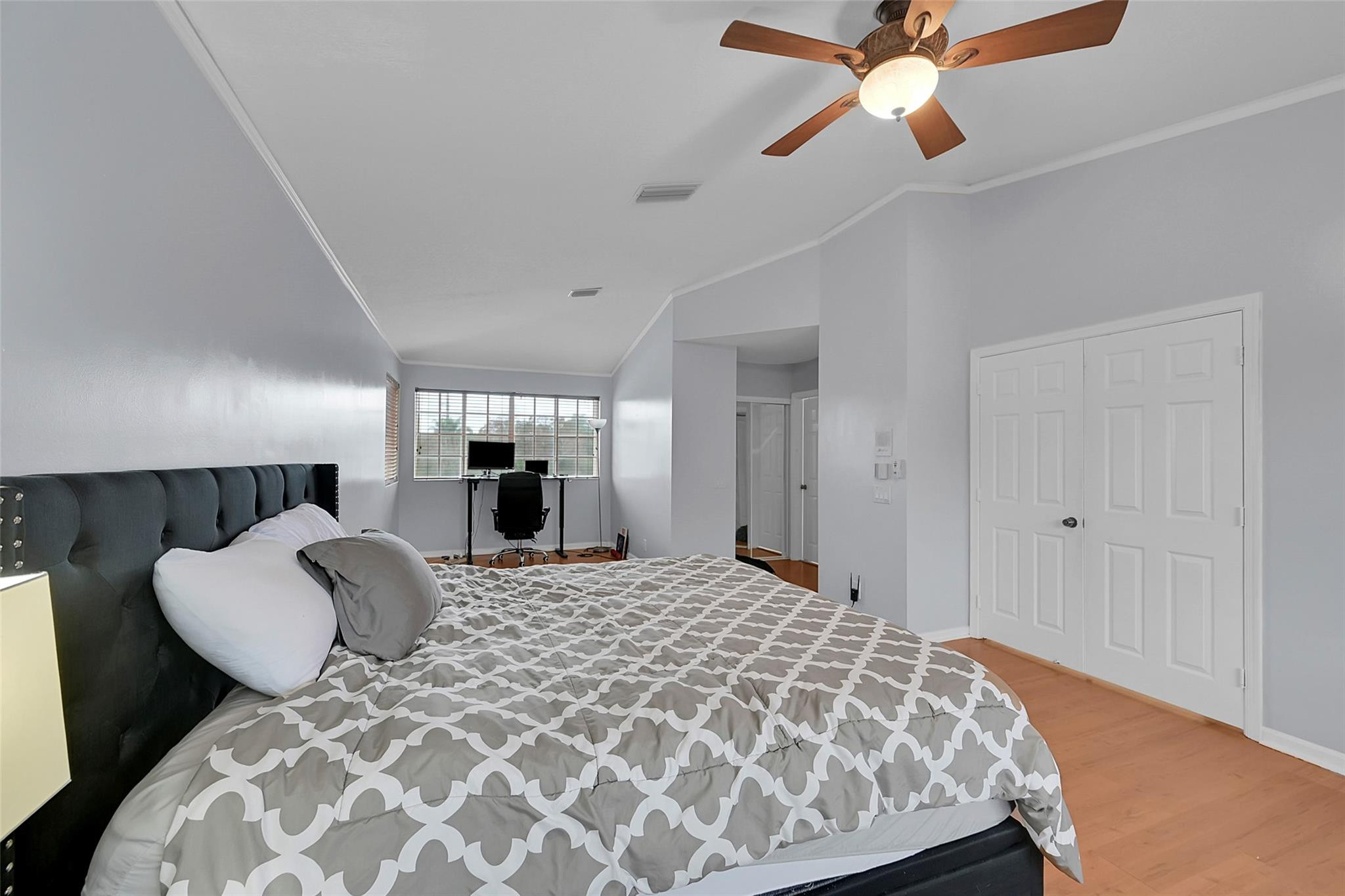 2793 Oakbrook Dr