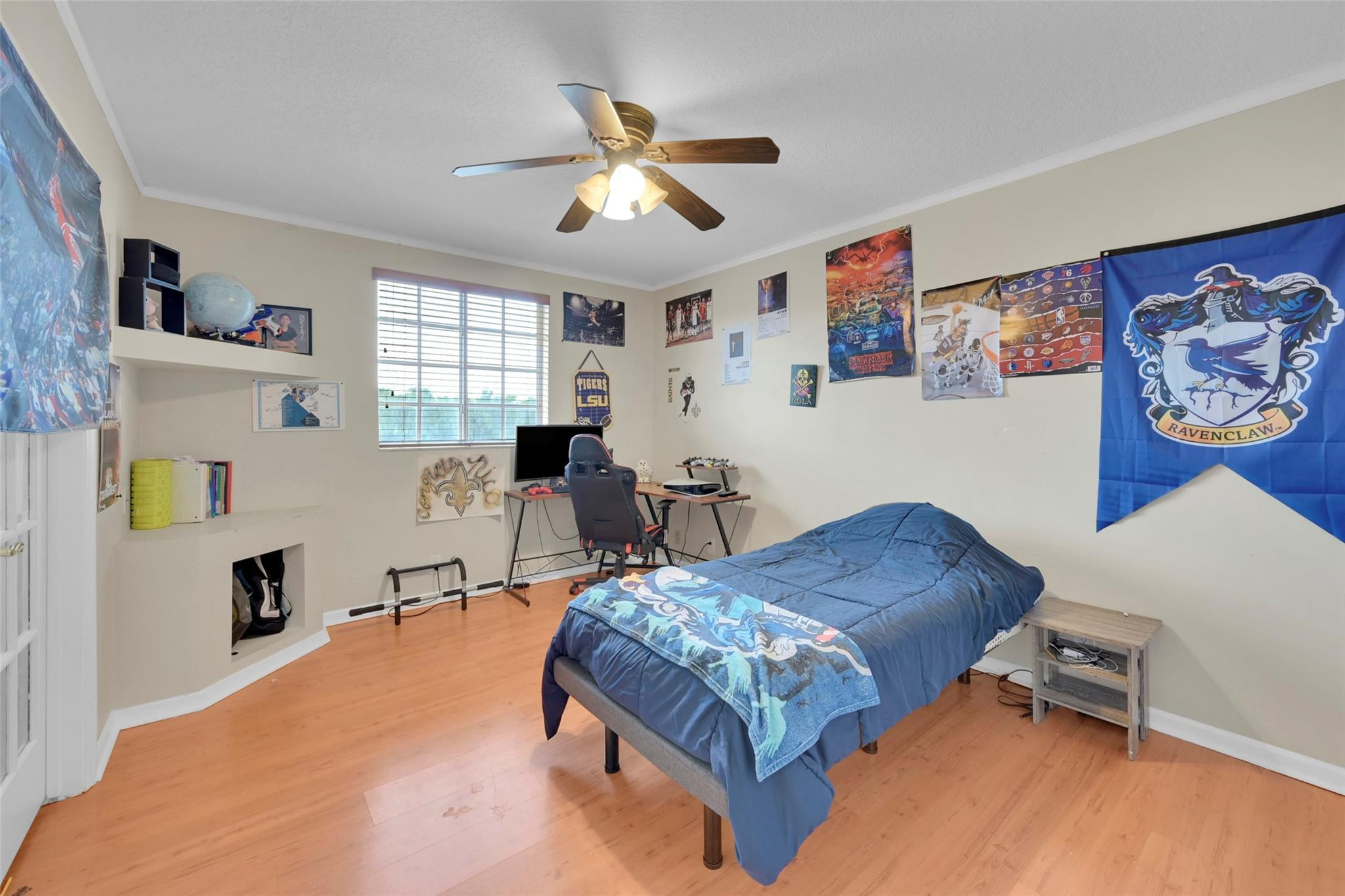 2793 Oakbrook Dr