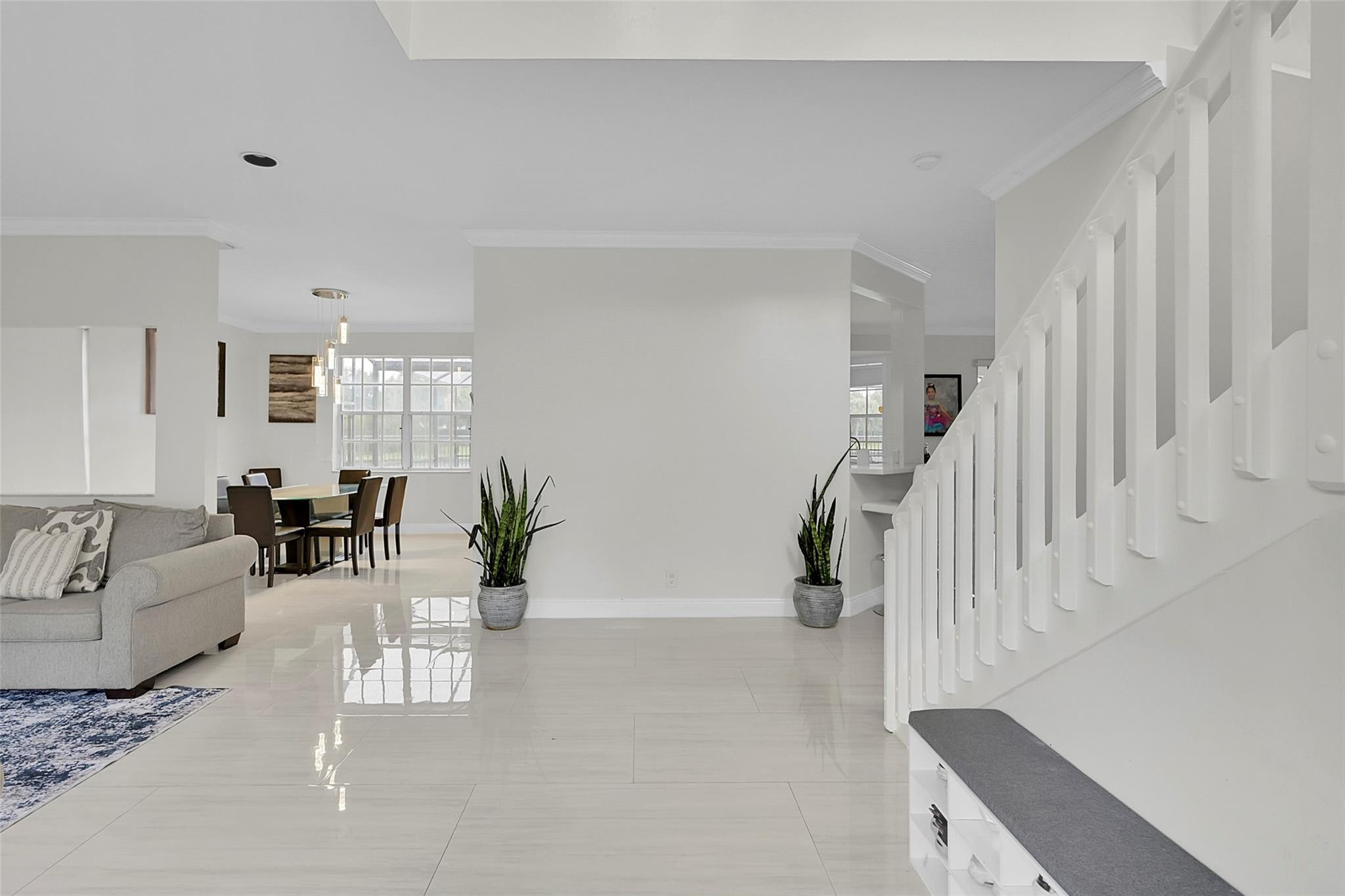 2793 Oakbrook Dr