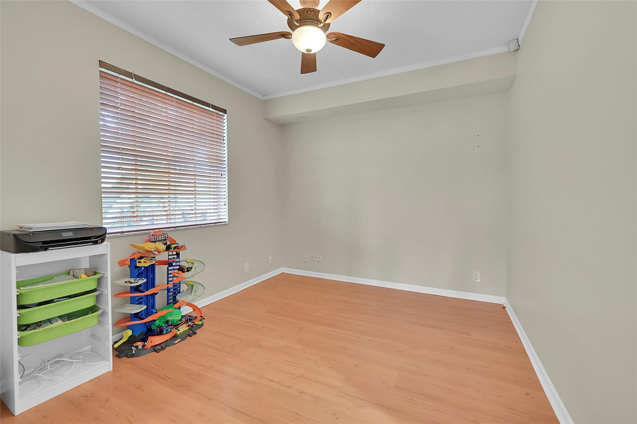2793 Oakbrook Dr
