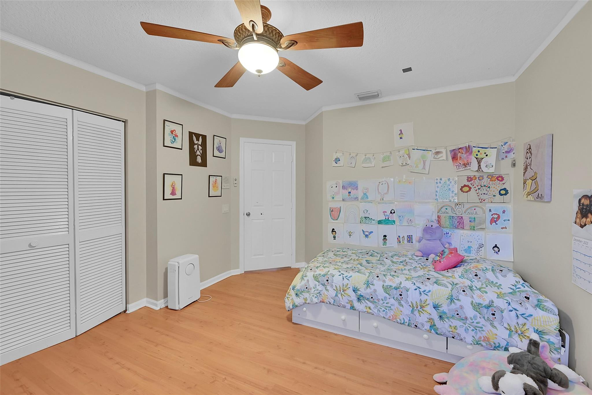2793 Oakbrook Dr