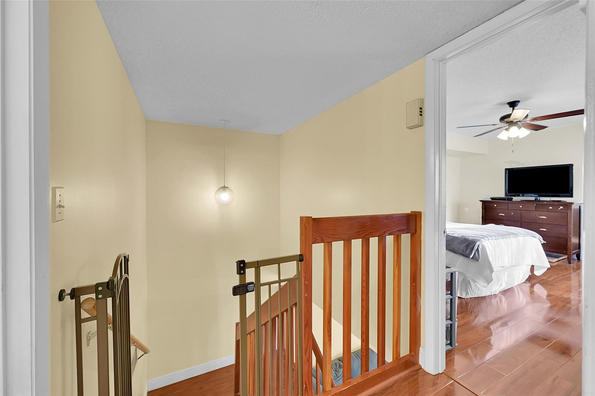 5983 NW 55th Ln Unit: 5983