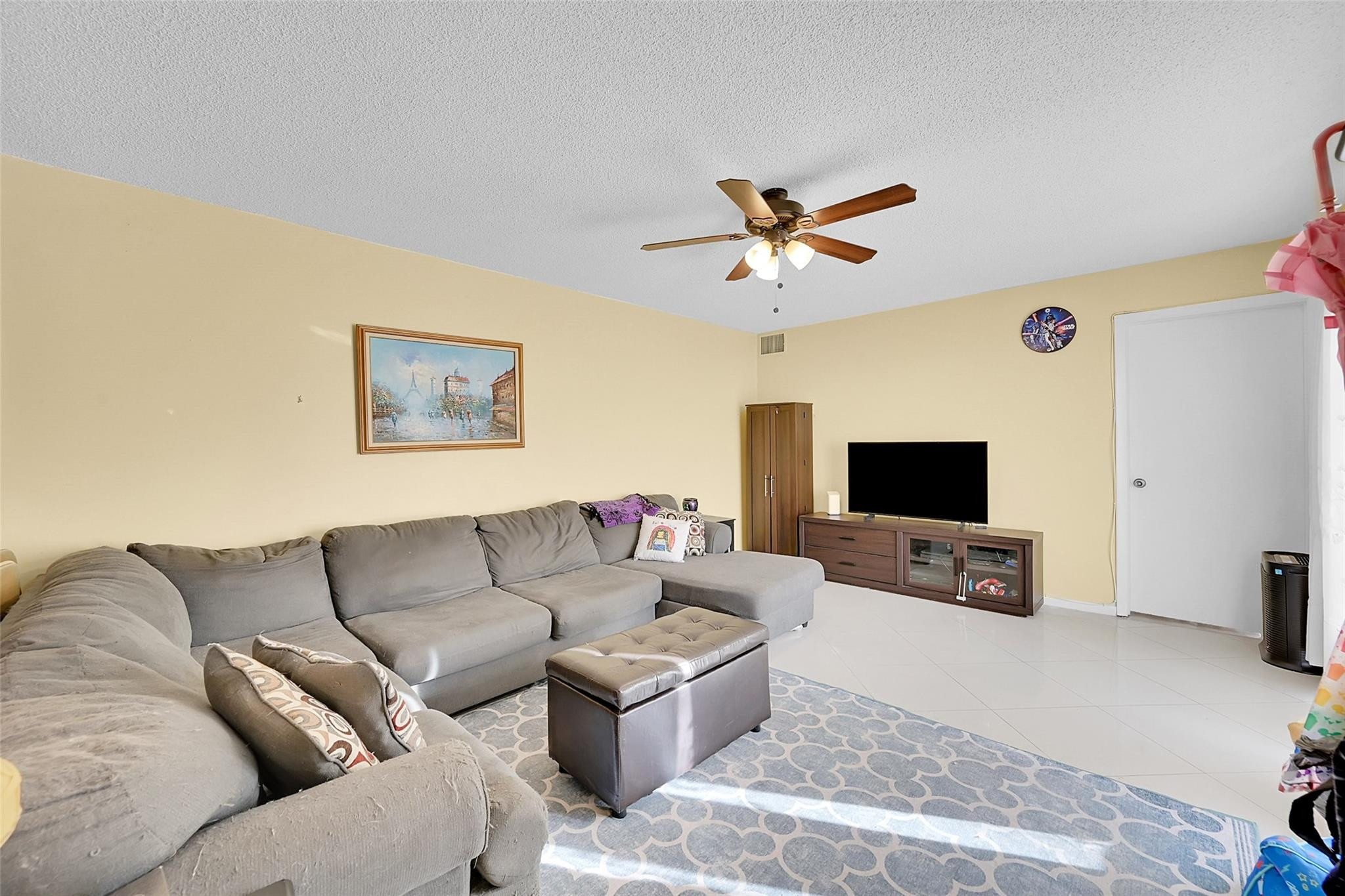 5983 NW 55th Ln Unit: 5983