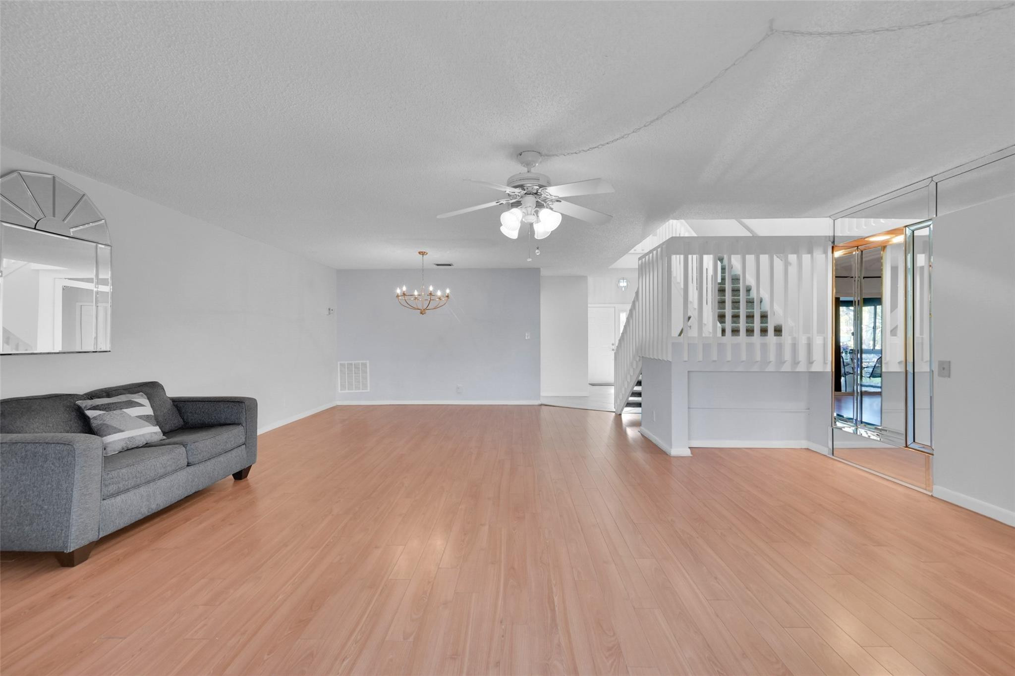 2567 NW 42nd Ave Unit: 1203