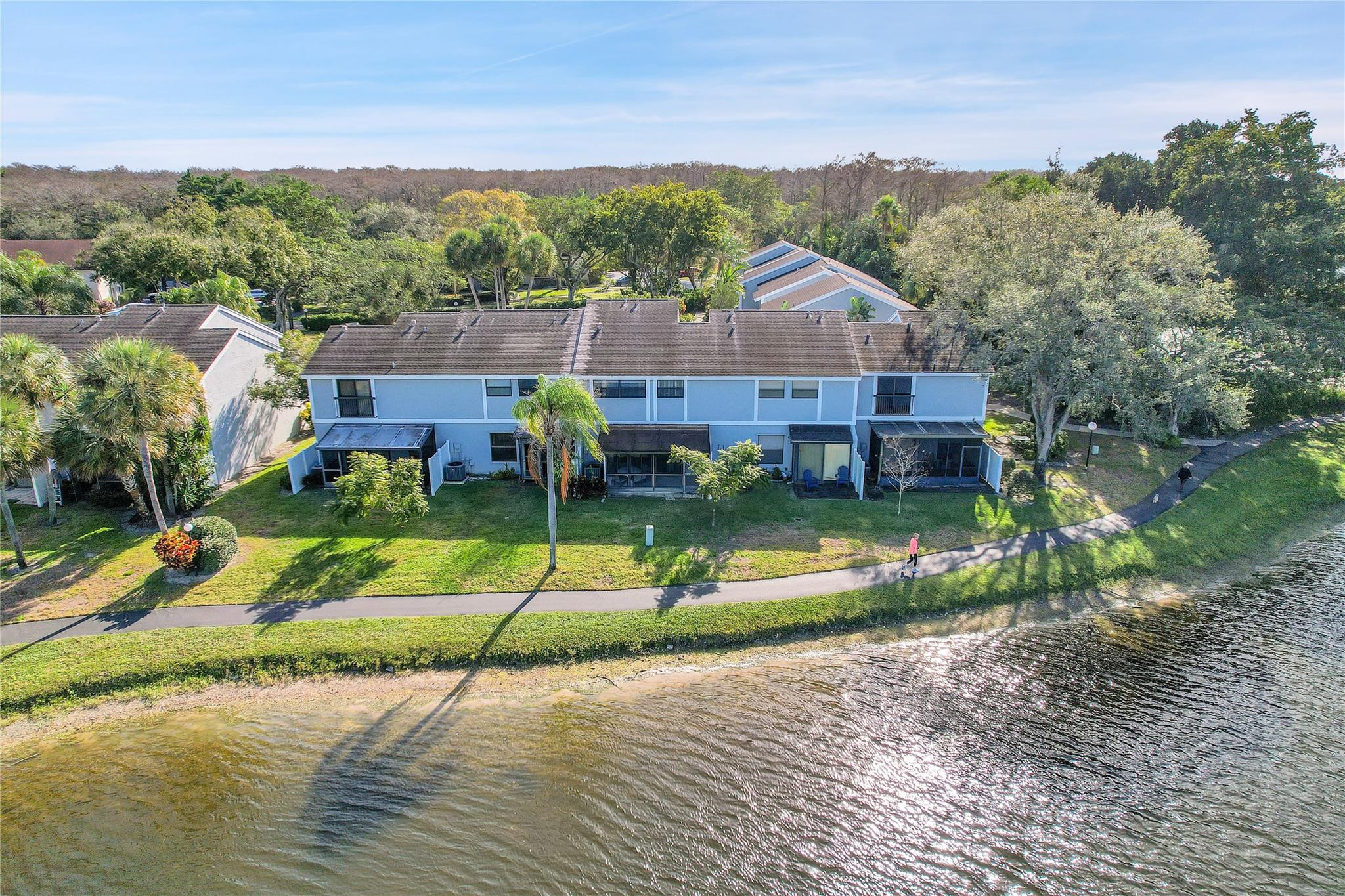 2567 NW 42nd Ave Unit: 1203