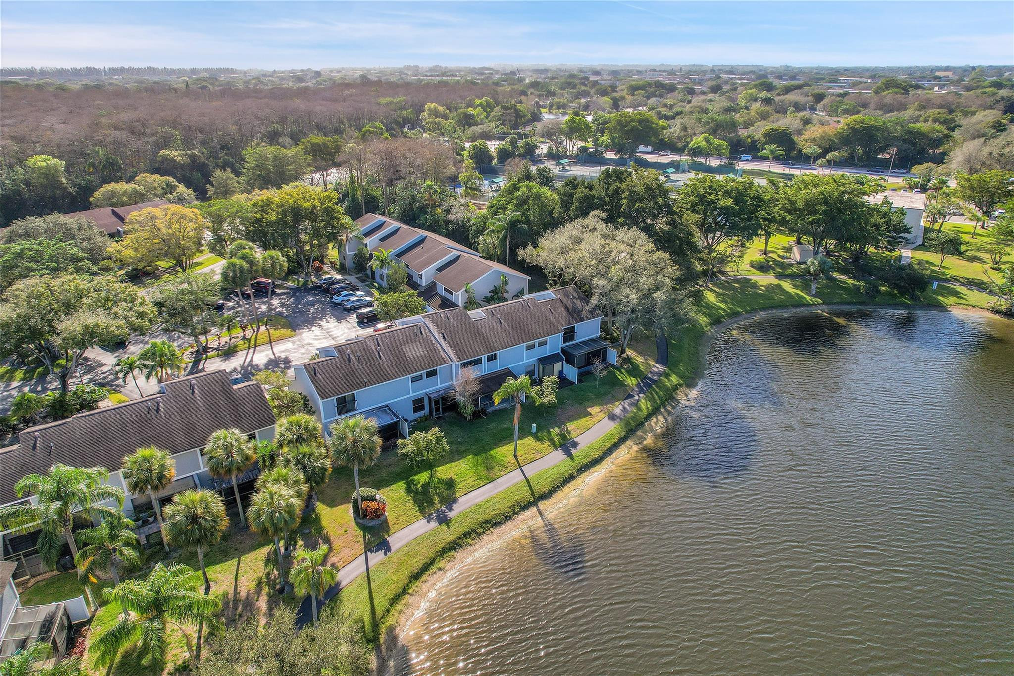 2567 NW 42nd Ave Unit: 1203