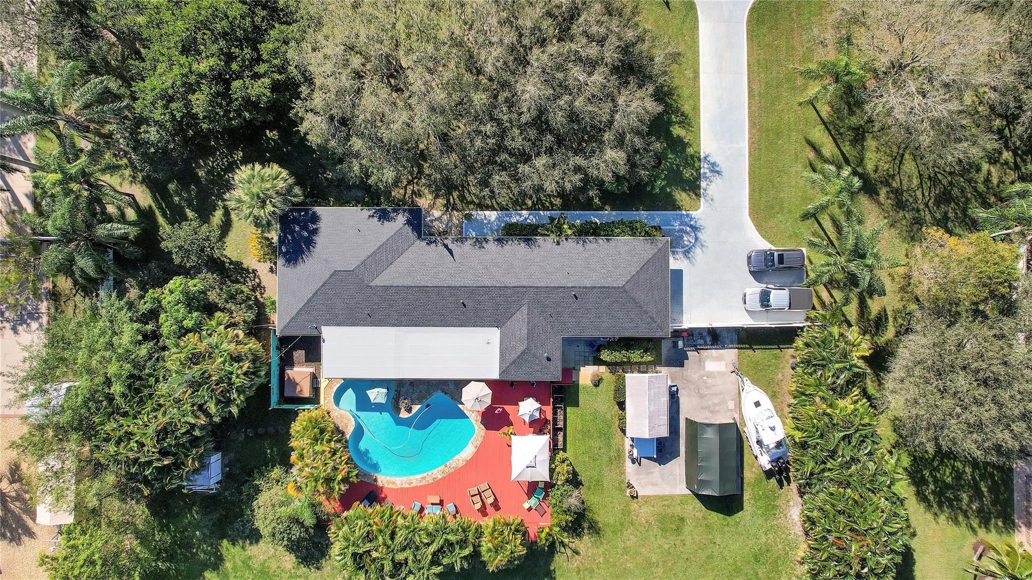 4575 Glenwood Dr
